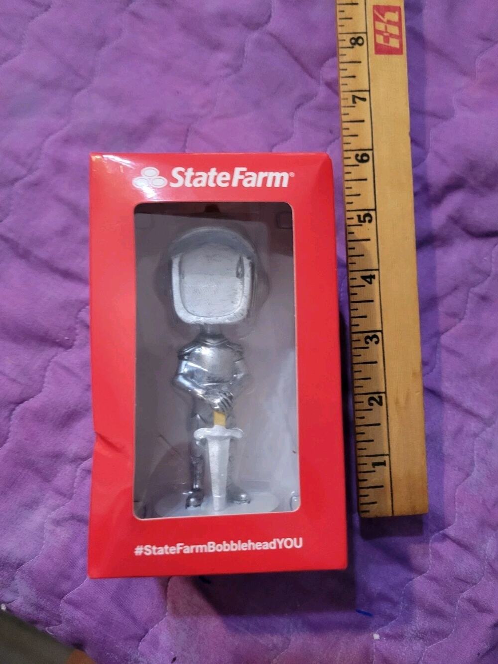 STATE FARM Insurance Knight In Armor Bobble Head YOU Photograph NIB